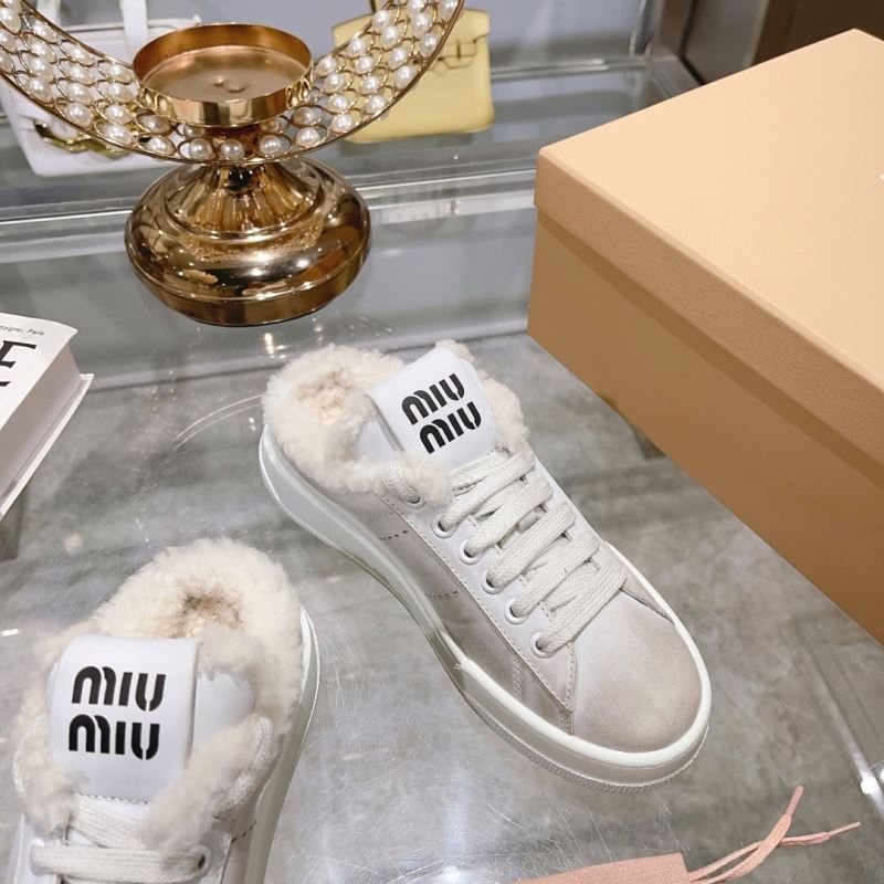 Miu Miu Casual Shoes